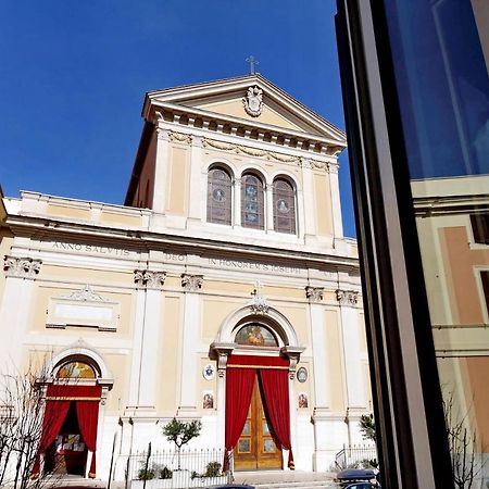 Ych-Delizioso Appartamento Con Giardino Vicino Al Vaticano ローマ エクステリア 写真