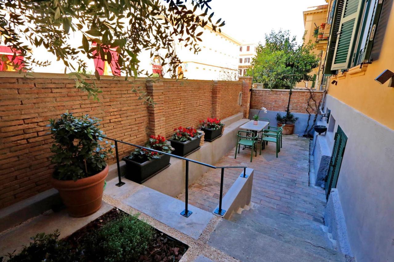 Ych-Delizioso Appartamento Con Giardino Vicino Al Vaticano ローマ エクステリア 写真